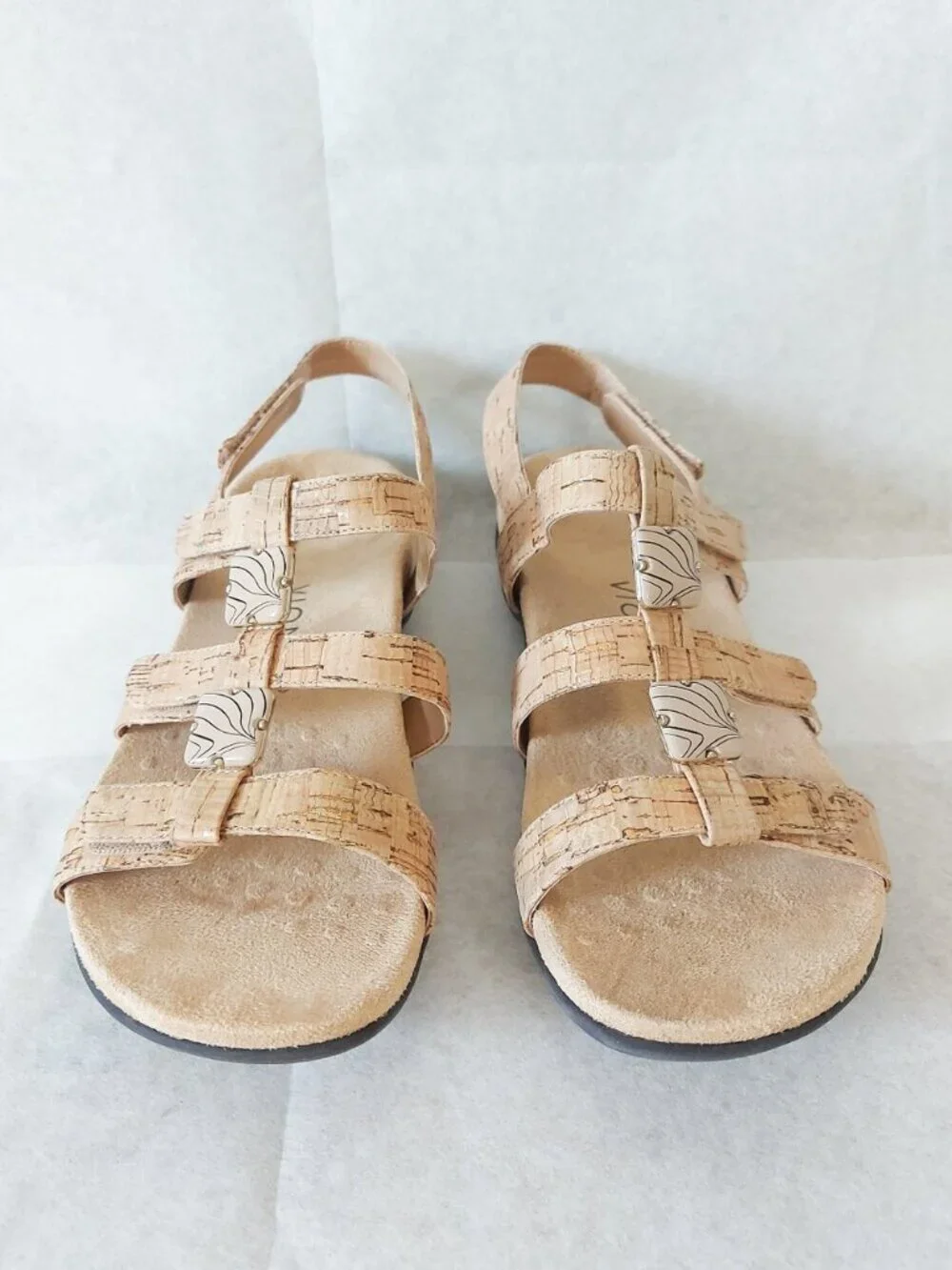 Vionic Women Rest Amber Pearl Tan Sandals Size 6 Ankle Back Straps Walking Shoes